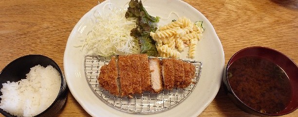 洋食亭かつ貴