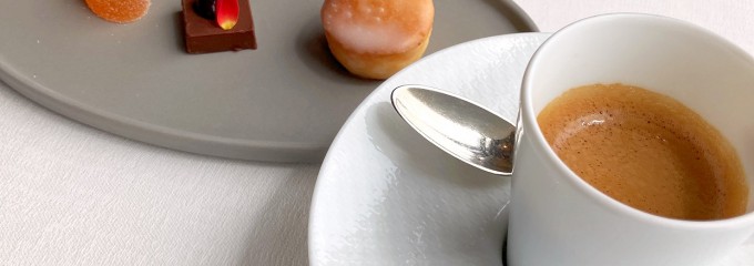 フレンチファインダイニング　シグネチャー