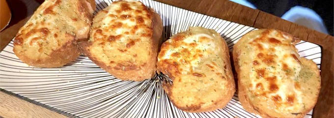 Olá Thai Tapas Bar And Cafe (โอล่าไทยทาปัสบาร์แอนด์คาเฟ่)