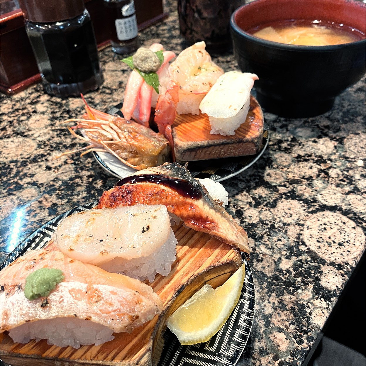 回転 すし 北海道 駅 南 店