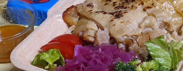もっちり玄米と低脂質チキン とりげん食堂 菊名店