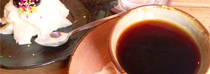 カフェ リーフス