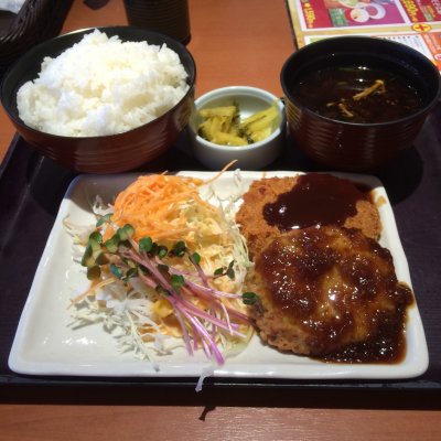 和食さと 住之江公園前 ファミリーレストラン