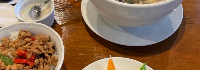 タイ料理 URAIWAN