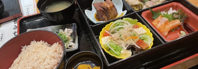 沖縄料理 しーさ 茶屋町店