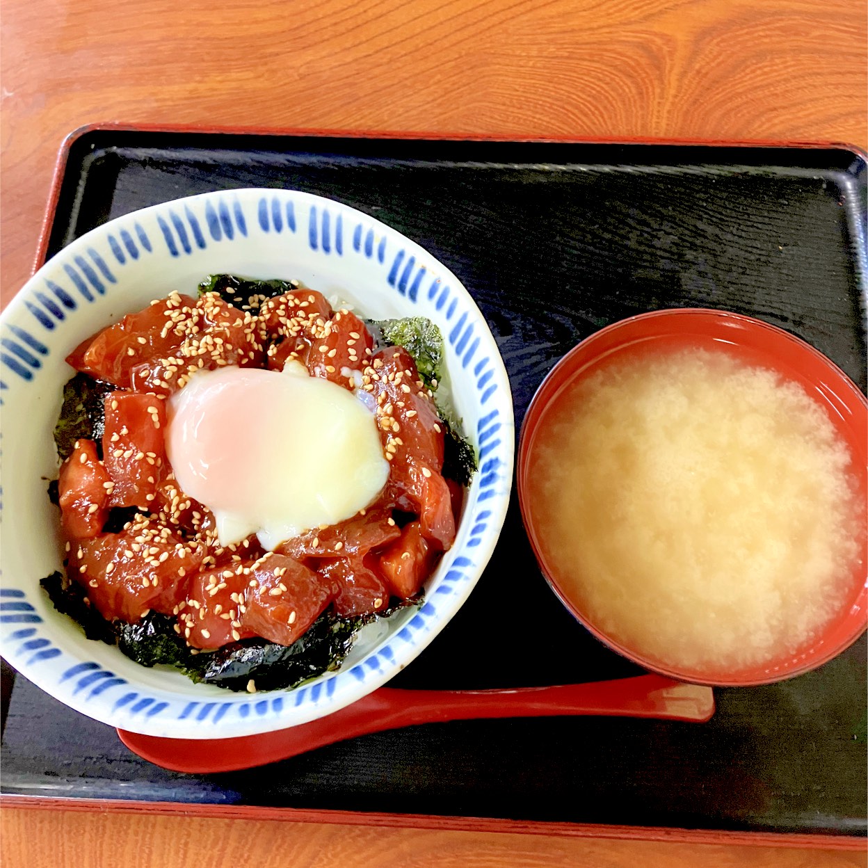 うん の 食堂