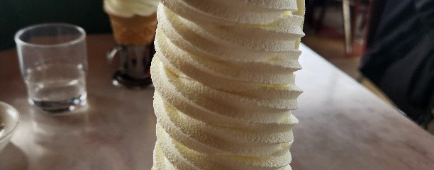 マルカンデパート大食堂