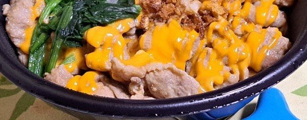 一丼入魂 豚丼キング 白楽店