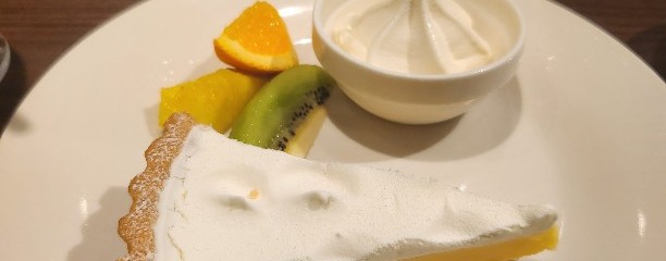 Cafe Dining Crocus