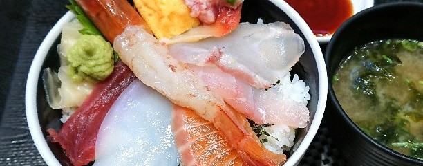 魚力海鮮寿司・海鮮魚力 ペリエ千葉 エキナカフロア
