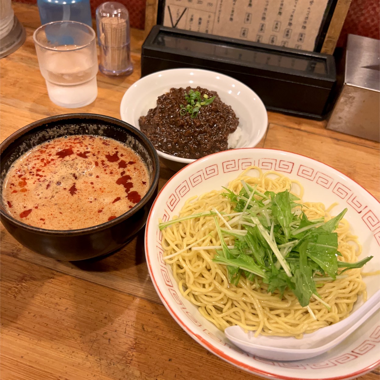 風 来 房