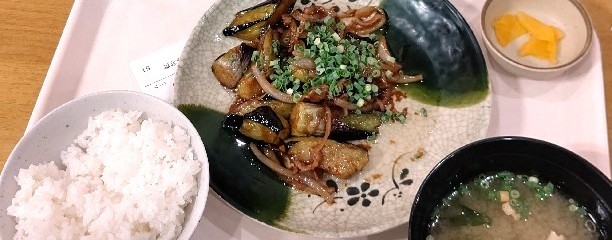 華さん食堂 西港店