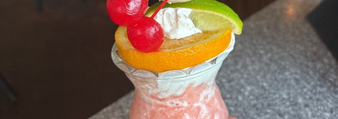 ALOHA CAFE PINEAPPLE