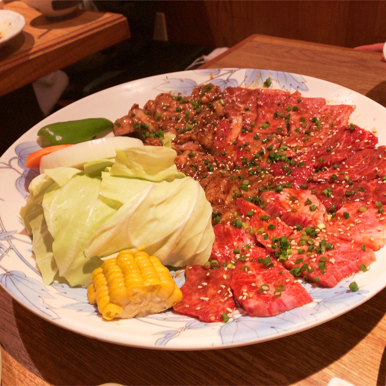 焼肉 どら ご ん 警固 本店