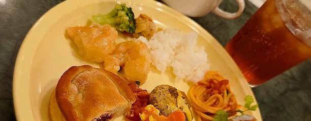 クリスタルパレス レストラン