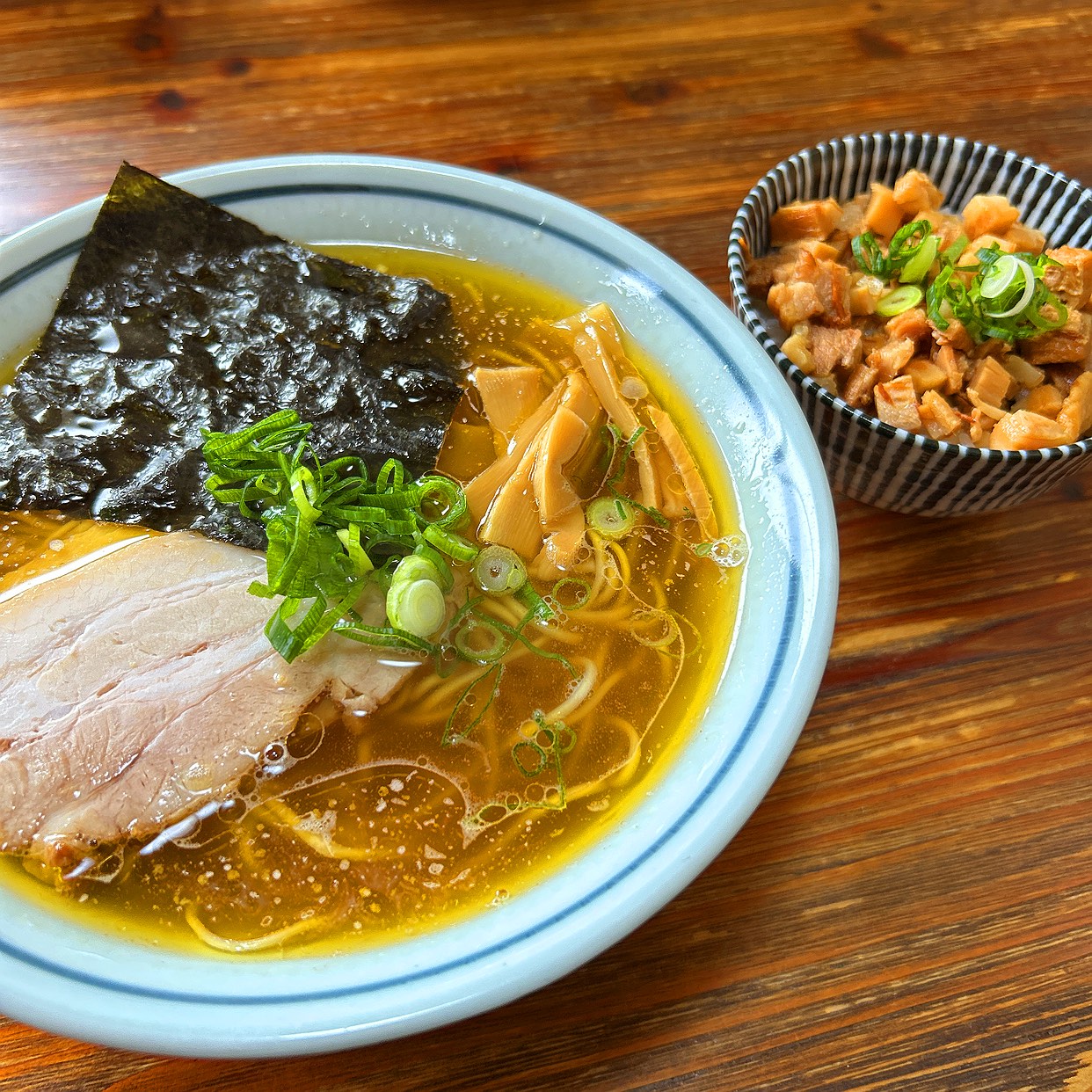 ひかり 食堂