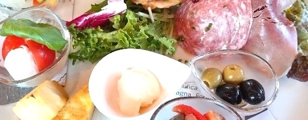 イタリア食堂 trattoria  La  Luce