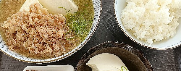 おとうふ肉吸い たかはし