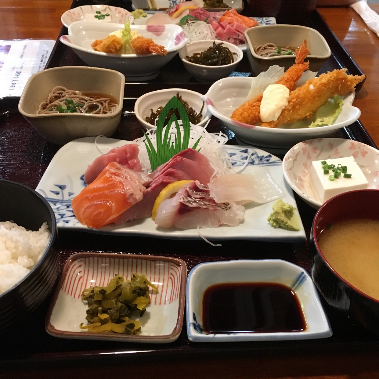 お 食事 の 店 萬福