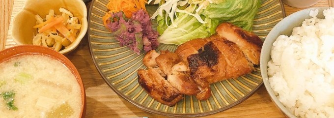 かなで食堂本店