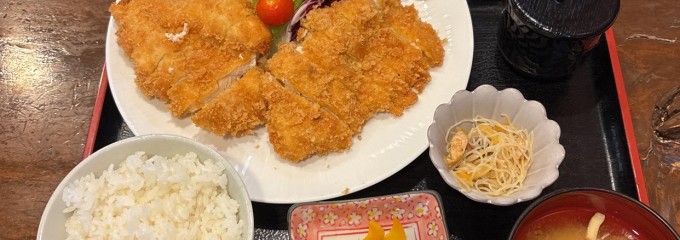 ももどり駅前食堂