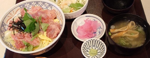 万さく　 呉羽店