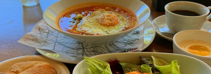 箱根ラリック美術館カフェ＆レストラン”LYS”