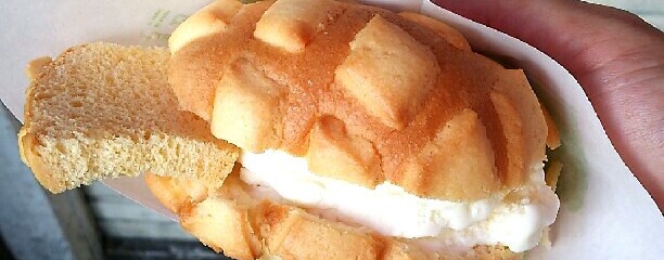世界で2番めにおいしい焼きたてメロンパンアイス 新京極店