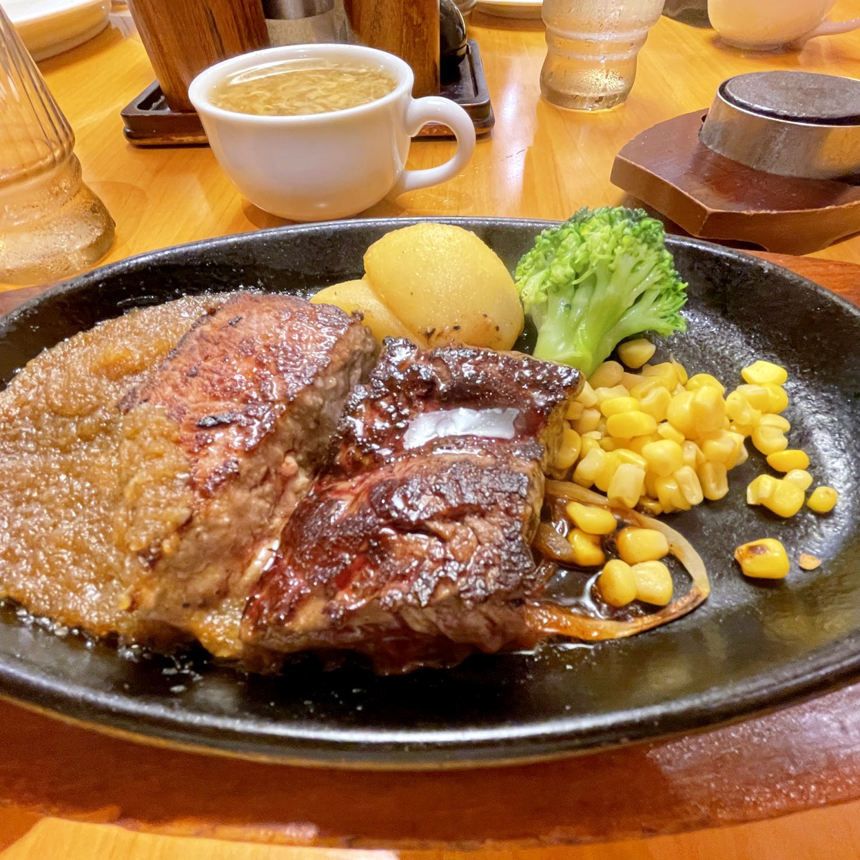 ステーキ宮 小山駅南店 洋食 の写真 ホットペッパーグルメ