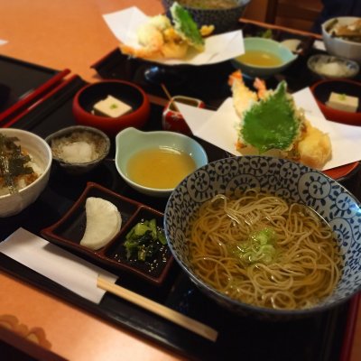 石臼挽手打蕎麦処 いづみや 岸和田 河内 大阪南部 和泉中央 そば 石臼挽手打蕎麦処 いづみや 岸和田 河内 大阪南部 和泉中央 そば