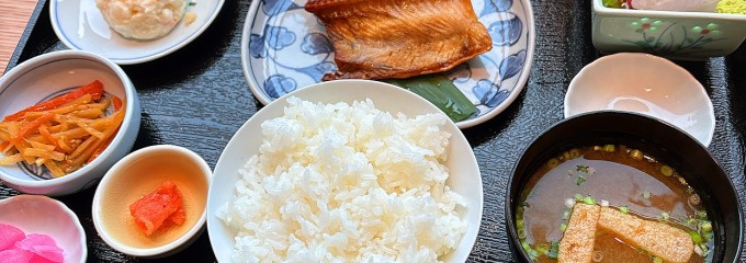 うおなみ食堂