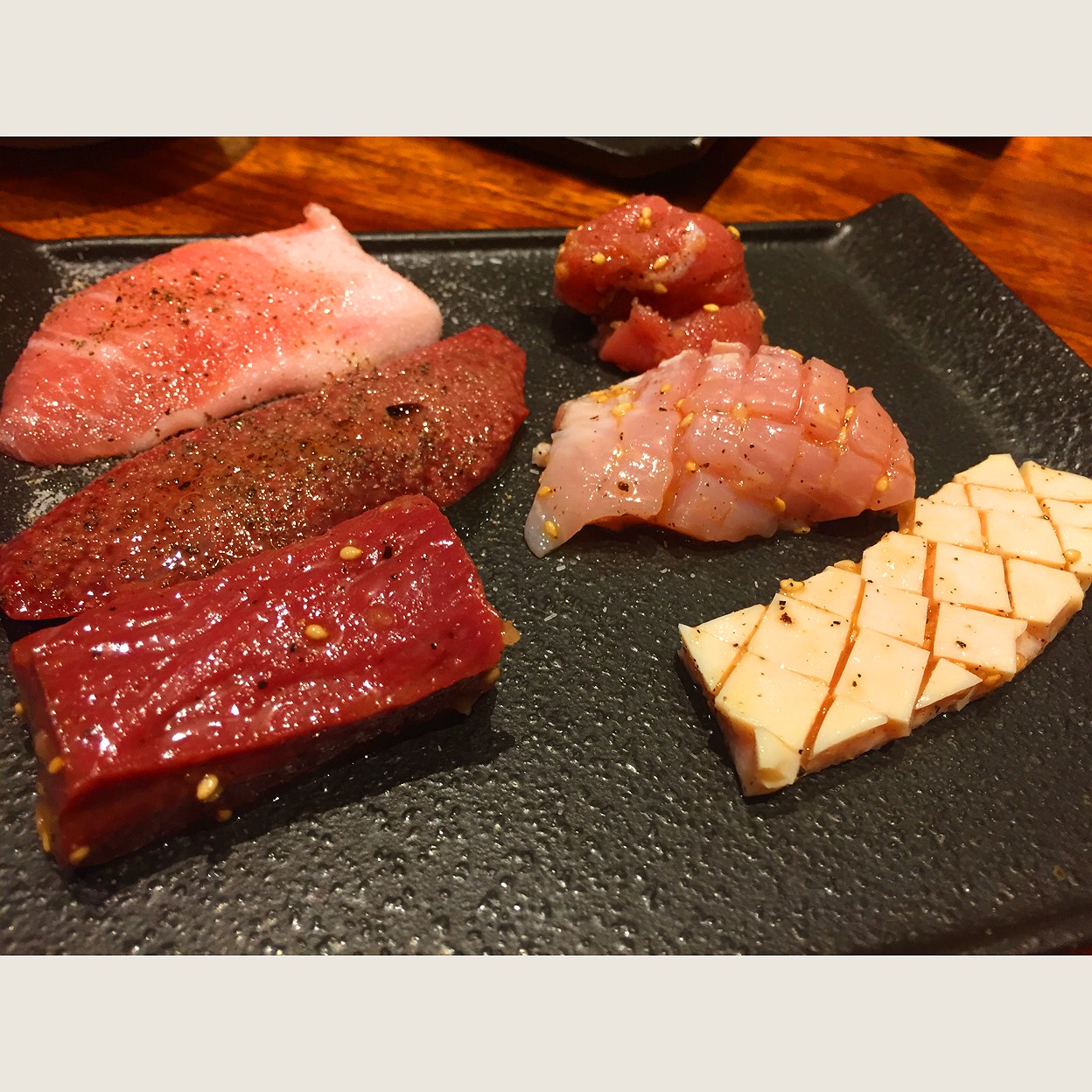 炭火 焼 ホルモン ぐう 八重洲 本店