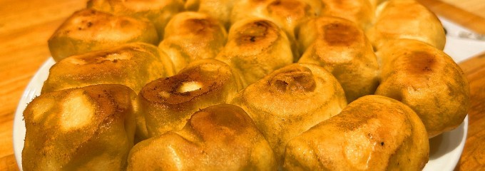 ホワイト餃子 柏店