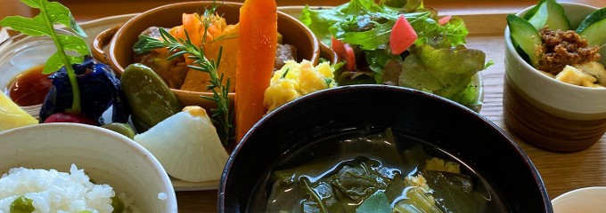 タンジョウ ファーム キッチン