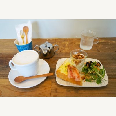 ツリー カフェ 穂積駅 カフェ