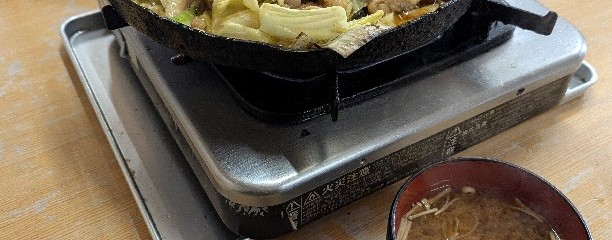 まるはち食堂