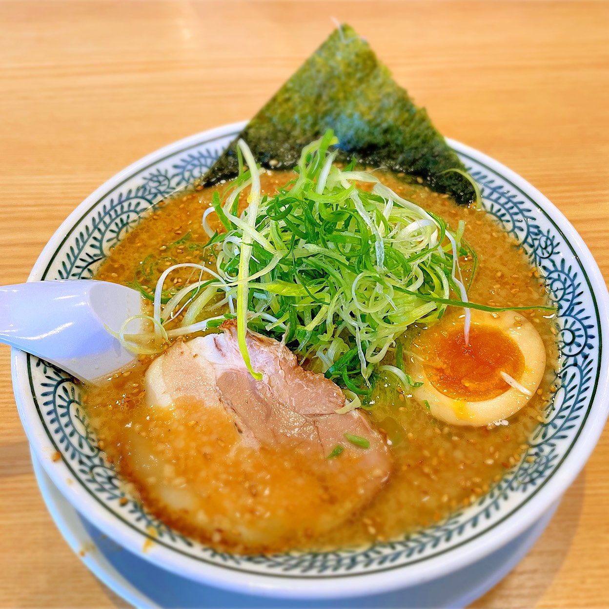 丸 源 ラーメン 横須賀 佐原 店