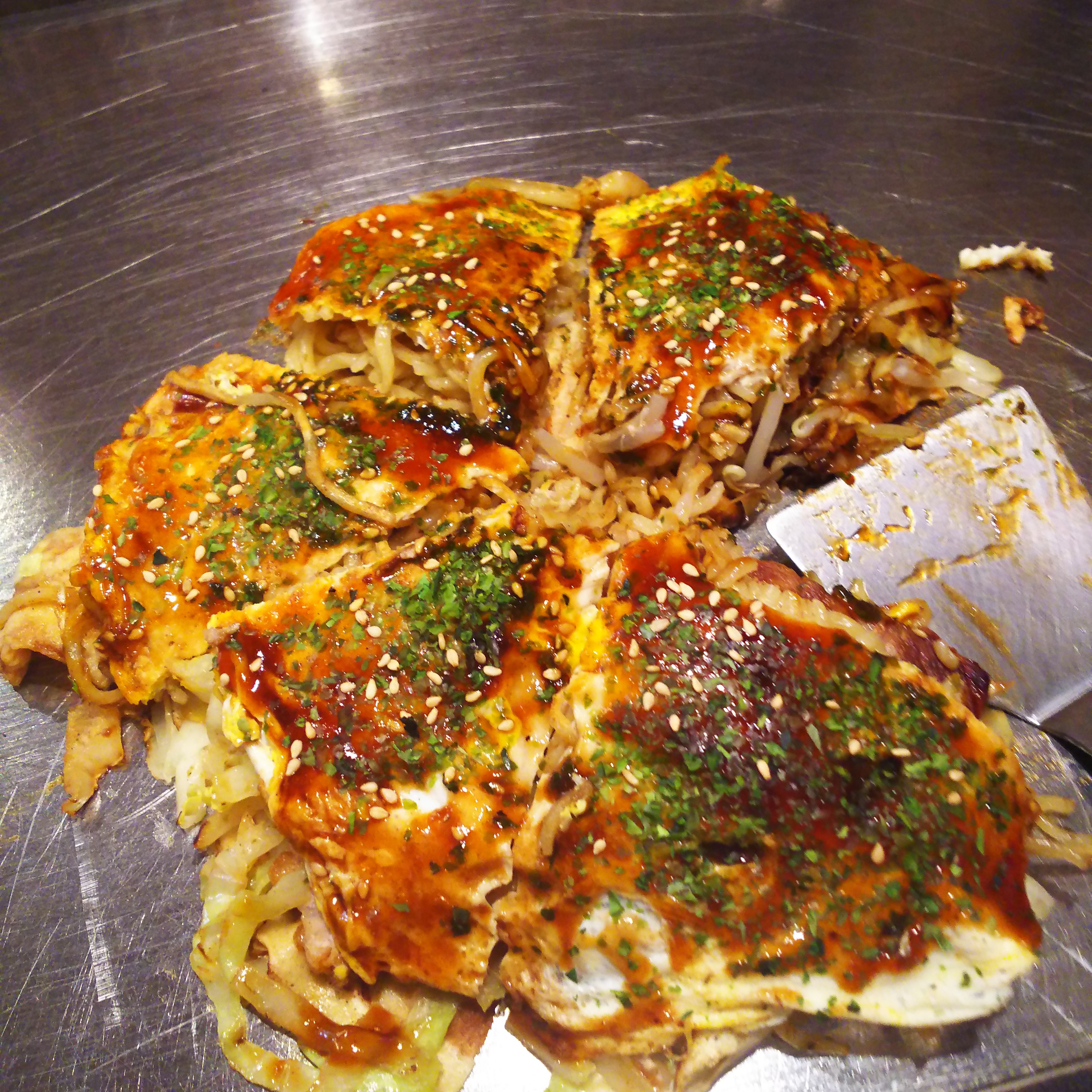 お好み焼きの写真 五エ門 広島バスセンターアクア店 お好み焼 鉄板焼き(紙屋町・基町
