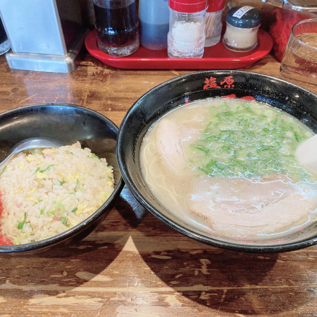 長浜ラーメンいってつ(大橋/ラーメン) | ホットペッパーグルメ