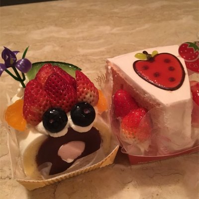洋菓子の森 コスモス ケーキ ドーナツ