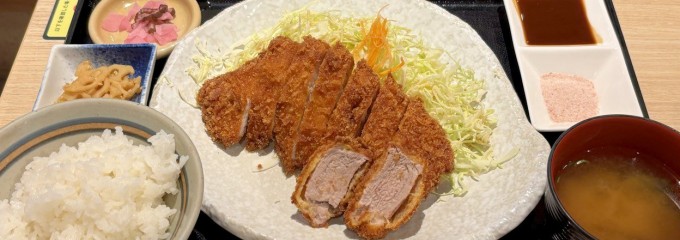 矢場とん 大阪 阪急三番街店