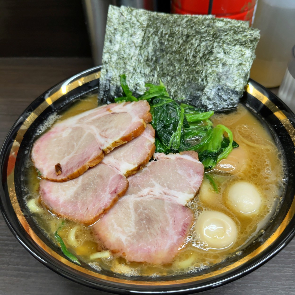 横濱 家系 ラーメン 勝鬨 家