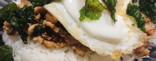 マンゴツリーキッチン ガパオ ekie広島店