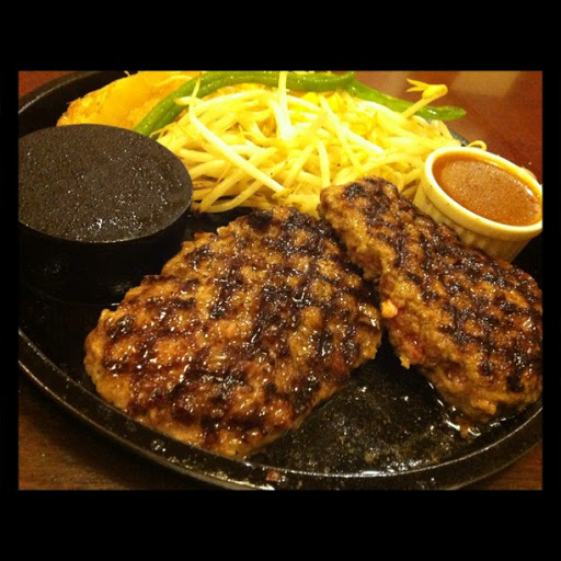 ガツンと食べたい肉料理 神田で食べられるステーキ ハンバーグの名店はココ