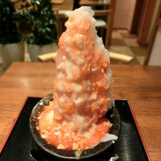 目白 甘味処 志むら の生いちごかき氷が圧巻 絶品パンケーキも食べられる人気の老舗店