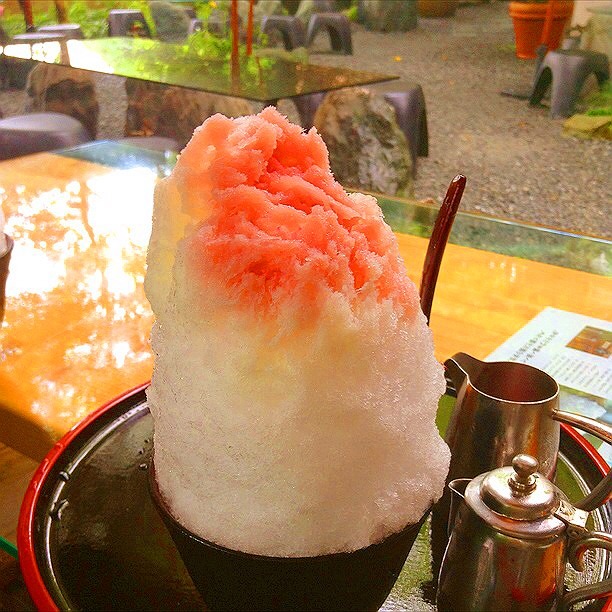 埼玉・秩父「阿左美冷蔵」の名物かき氷は天然水を使った、まるで雪のようなかき氷！？