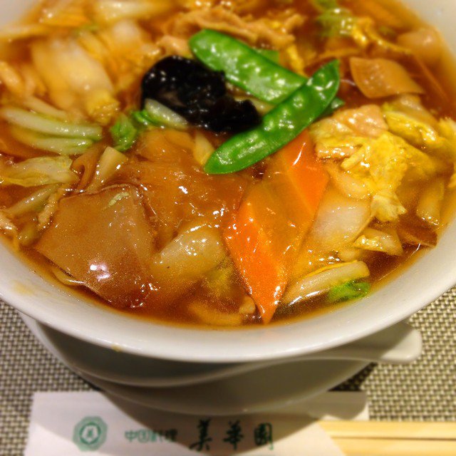 気軽に入れて本格的 辛さの中のコクとうまみに感動 新橋の 中華料理店 気軽に入れて本格的 辛さの中のコクとうまみに感動 新橋の 中華料理店