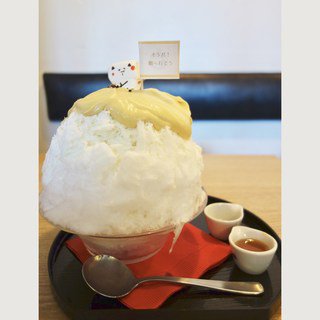 御茶ノ水のお洒落カフェ大人の雰囲気です